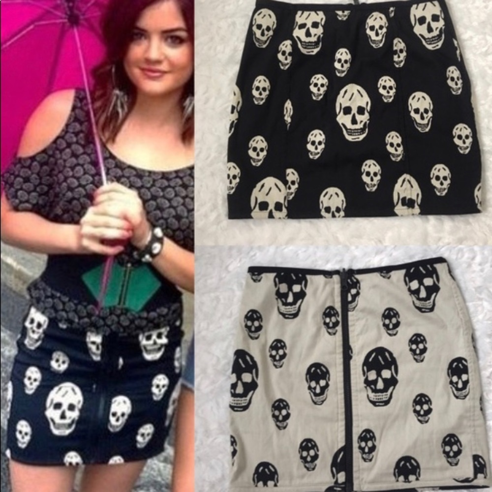 RARE RUNWAY Betsey Johnson Reversible Skull Skirt